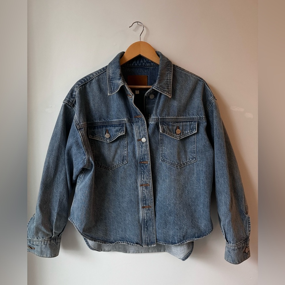 Aritzia - Denim Forum Jacket M